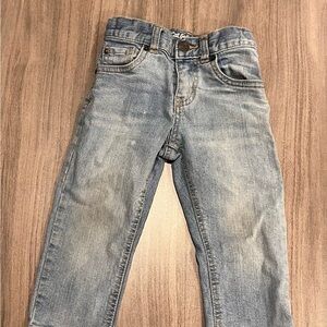 Cat & Jack Light Wash Straight Jeans – Toddler 2T